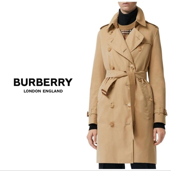 NWT Burberry Heritage Kensington Trench Coat š§„